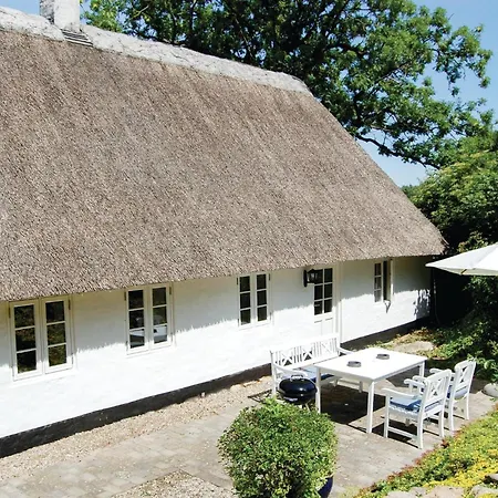 One-bedroom In Semesterbostad